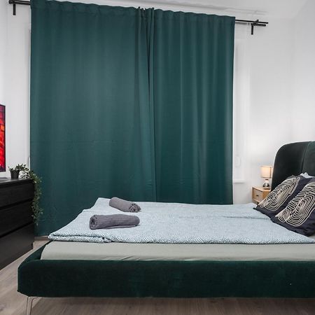 New Tranquil Apartments With Free Parking Budapest Exterior photo